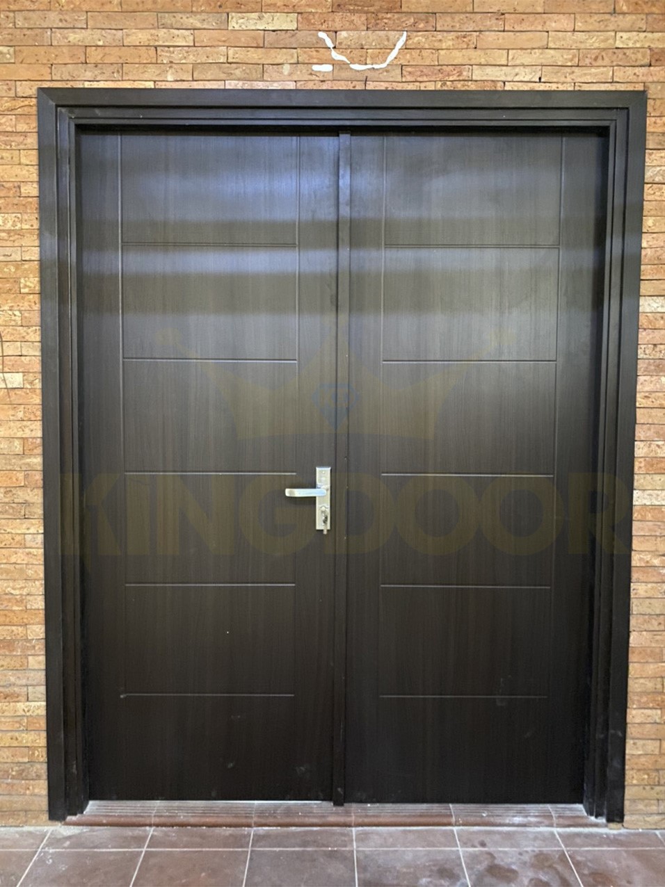 Cửa nhựa composite 2 cánh đều