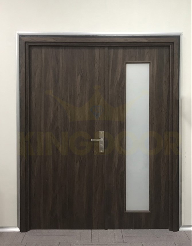 Cửa nhựa composite 2 cánh đều ô kính