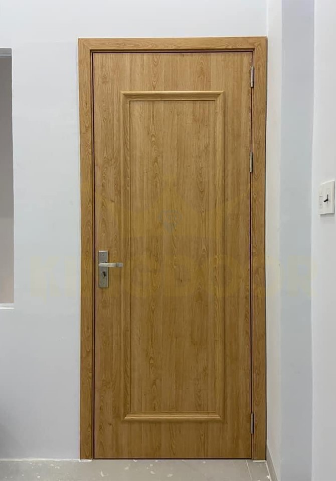 Cửa nhựa composite phủ da - phào chỉ nổi tân cổ điển