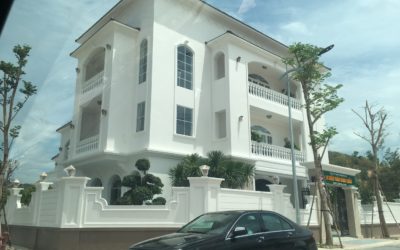 Công trình sử dụng cửa nhựa abs giả gỗ tại Nha Trang