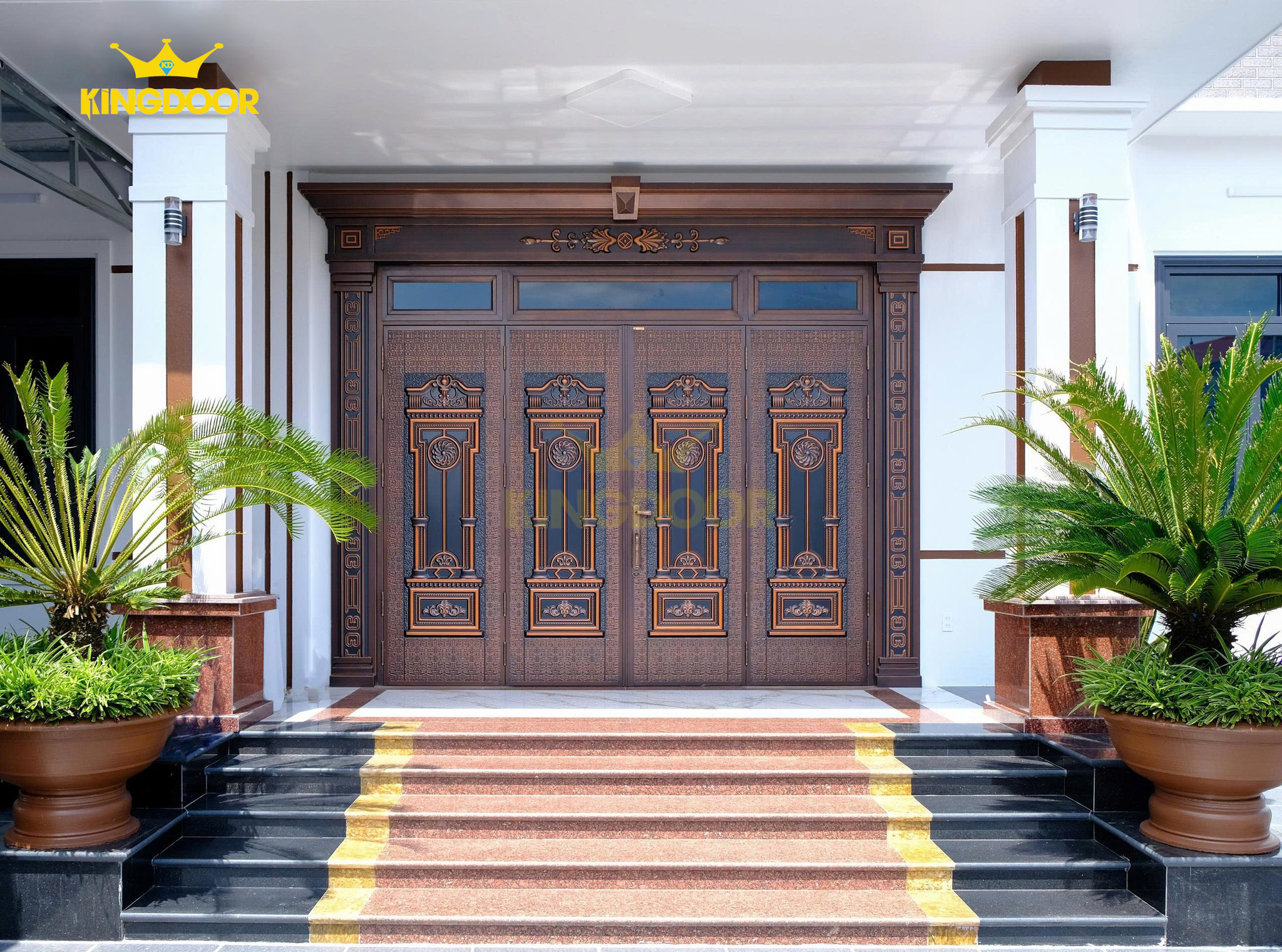 Công trình cửa thép vân gỗ Classic Hải Đăng Kingdoor