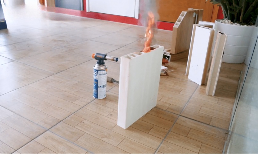 Cửa composite chống cháy